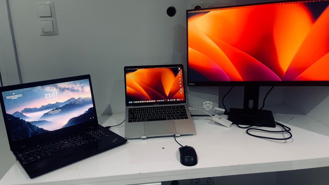 engineer desk setup